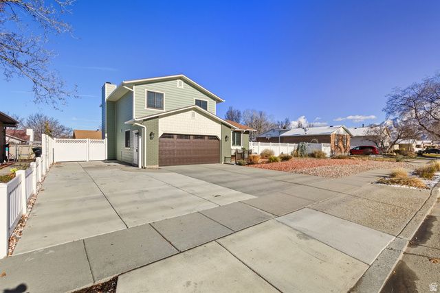 828 W BULLION ST, Murray, UT 84123