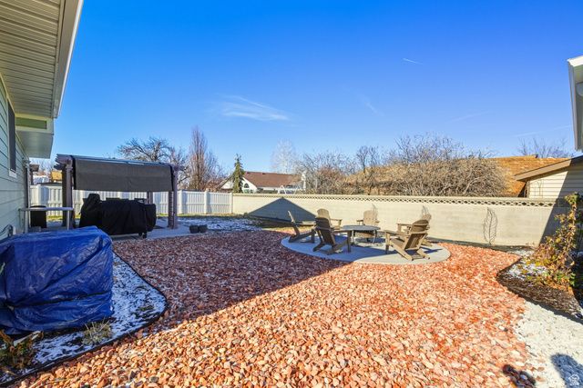 828 W BULLION ST, Murray, UT 84123