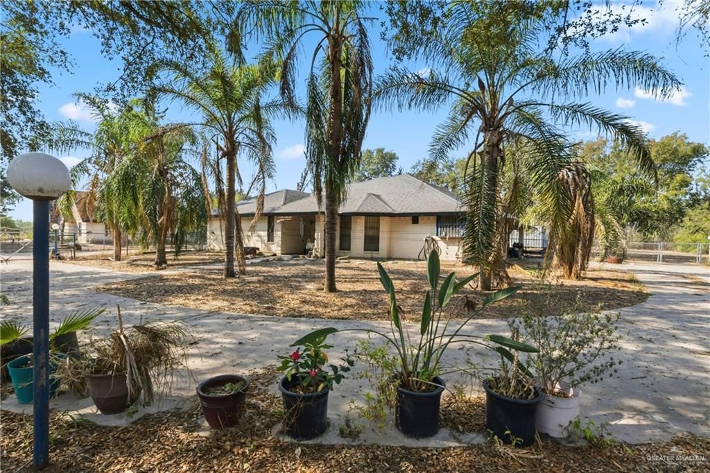 8913 N Bentsen Palm Drive, Mission, TX 78574