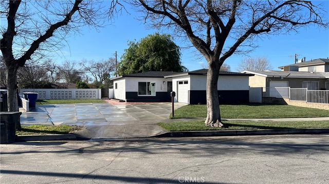 1509 Magnolia Avenue W, San Bernardino, CA 92411