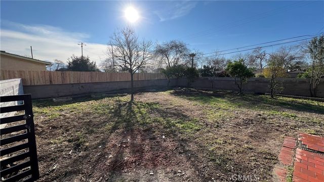 1509 Magnolia Avenue W, San Bernardino, CA 92411