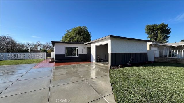 1509 Magnolia Avenue W, San Bernardino, CA 92411