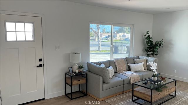 1509 Magnolia Avenue W, San Bernardino, CA 92411