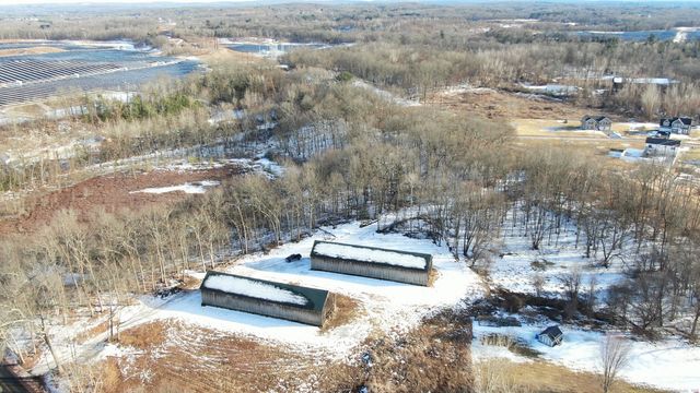 20 Apothecaries Hall Road, East Windsor, CT 06016