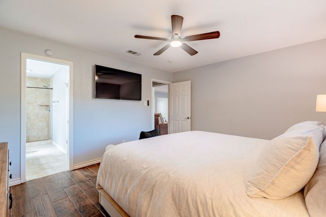 2205 Indian Creek Drive, Irving, TX 75060