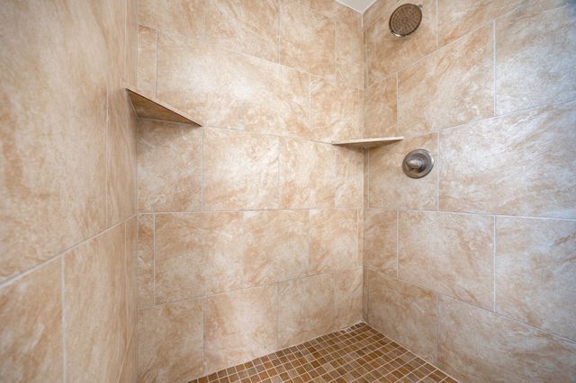 2205 Indian Creek Drive, Irving, TX 75060