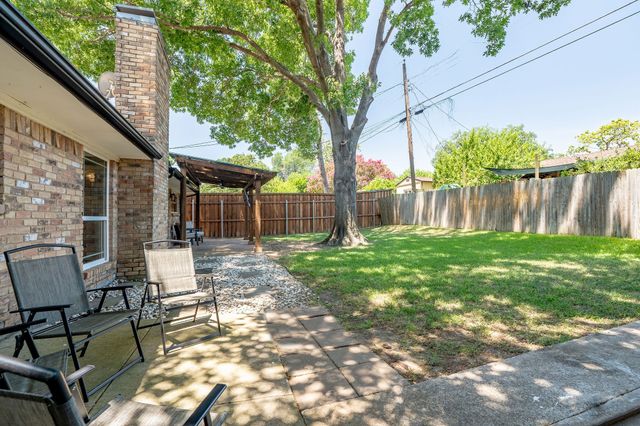 2205 Indian Creek Drive, Irving, TX 75060
