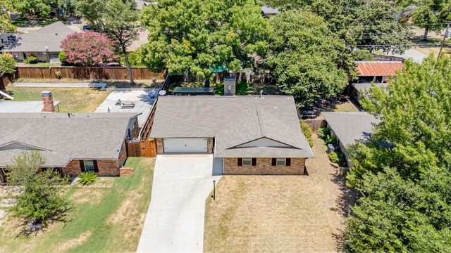 2205 Indian Creek Drive, Irving, TX 75060