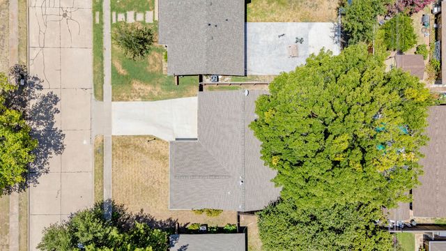 2205 Indian Creek Drive, Irving, TX 75060