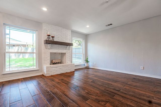 2205 Indian Creek Drive, Irving, TX 75060