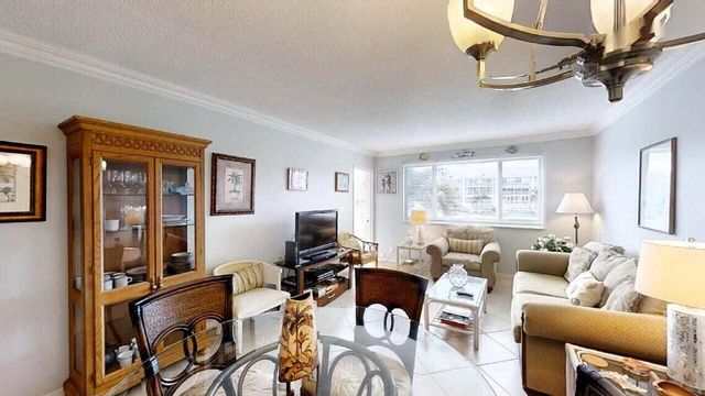 2616 Garden Drive N 209, Lake Worth, FL 33461