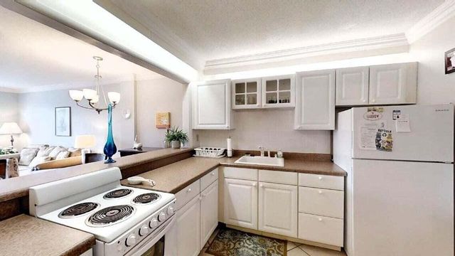 2616 Garden Drive N 209, Lake Worth, FL 33461