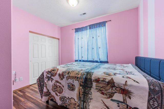 17604 E 3rd Ln, Greenacres, WA 99016