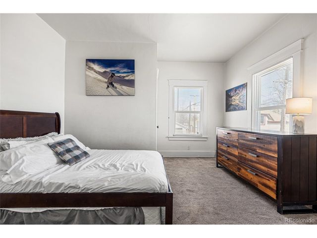 1117 16th St, Greeley, CO 80631