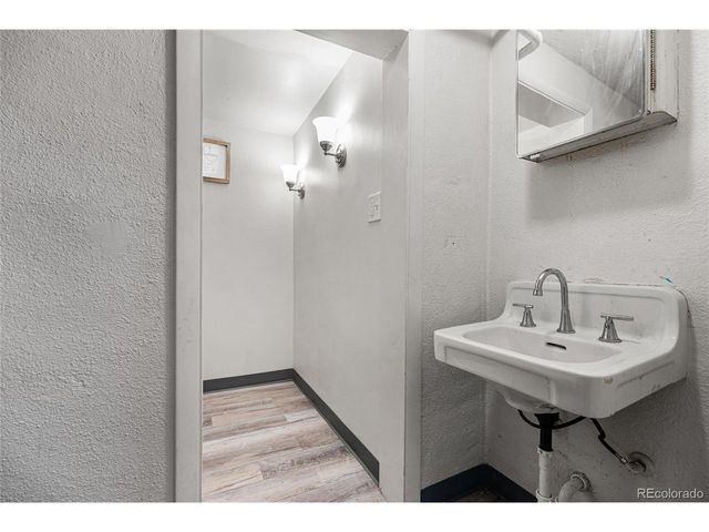 1117 16th St, Greeley, CO 80631