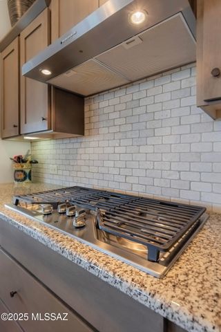 2605 E Josephine View Drive, Green Valley, AZ 85614