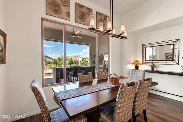 2605 E Josephine View Drive, Green Valley, AZ 85614