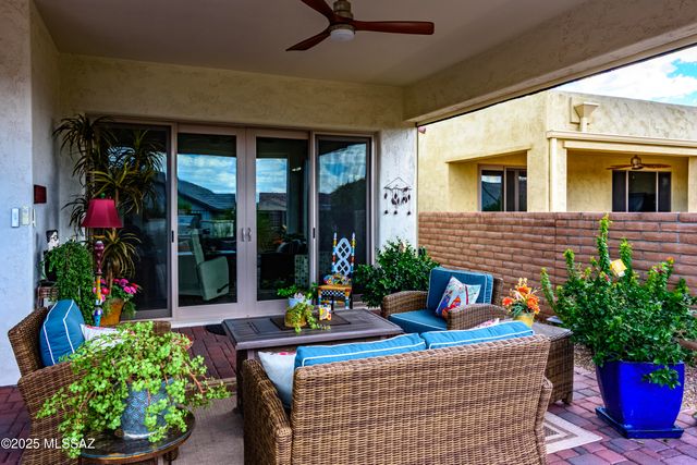 2605 E Josephine View Drive, Green Valley, AZ 85614