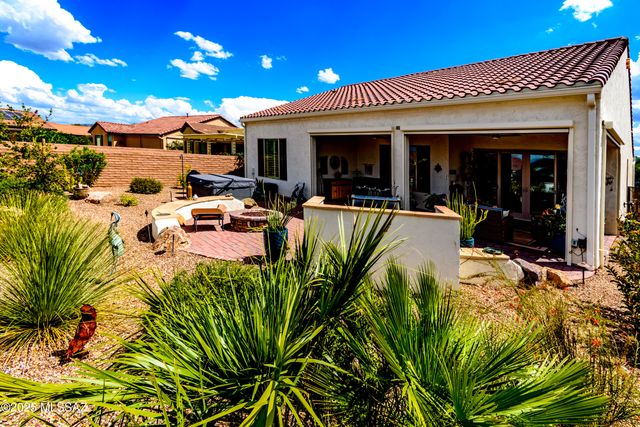 2605 E Josephine View Drive, Green Valley, AZ 85614