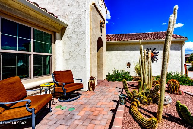 2605 E Josephine View Drive, Green Valley, AZ 85614