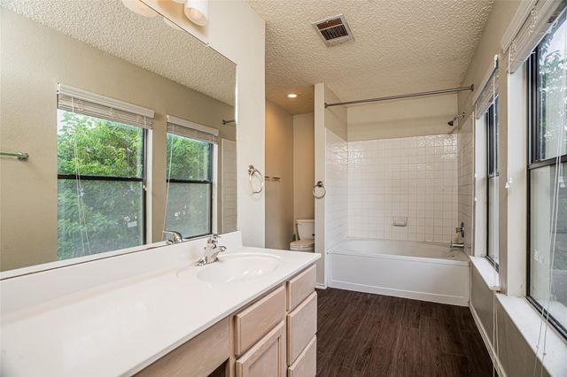 813 Kettering DR, Cedar Park, TX 78613