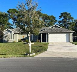 1697 SW Clover Street, Port St Lucie, FL 34953