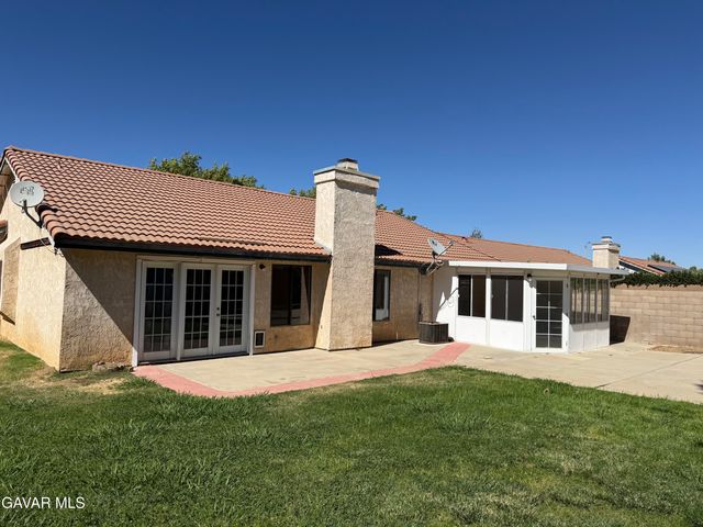 4520 Paseo Hermoso, Palmdale, CA 93551