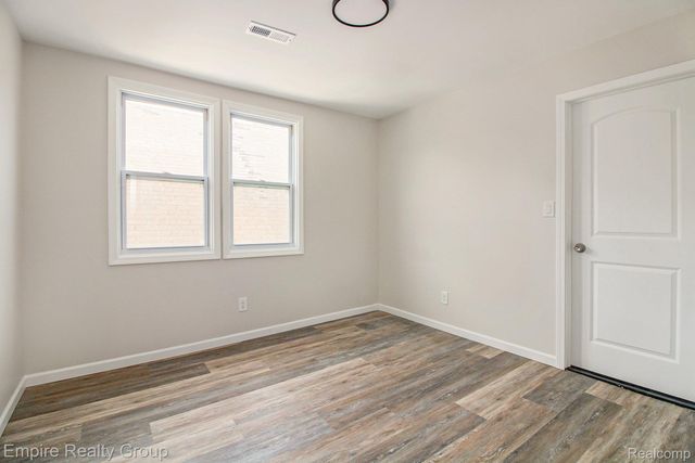 8366 Navy Street, Detroit, MI 48209
