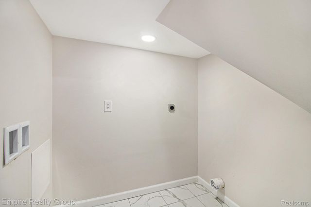 8366 Navy Street, Detroit, MI 48209