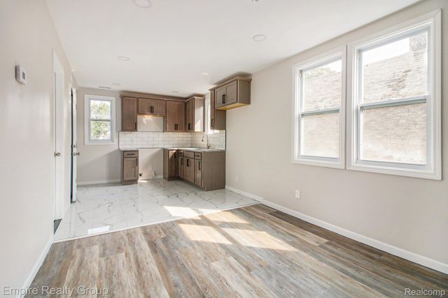 8366 Navy Street, Detroit, MI 48209