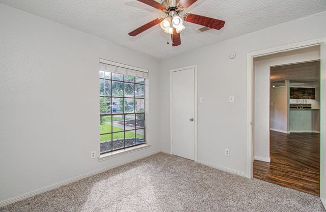 16035 Hollow Rock Drive, Houston, TX 77070