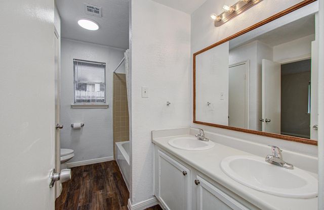 16035 Hollow Rock Drive, Houston, TX 77070