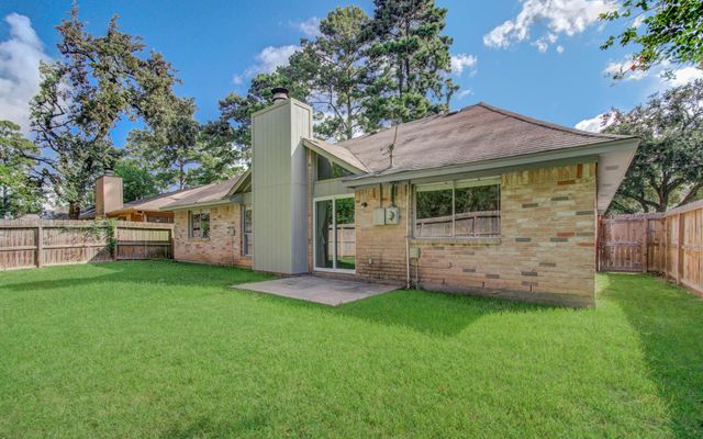 16035 Hollow Rock Drive, Houston, TX 77070