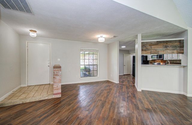 16035 Hollow Rock Drive, Houston, TX 77070