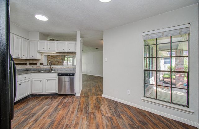 16035 Hollow Rock Drive, Houston, TX 77070