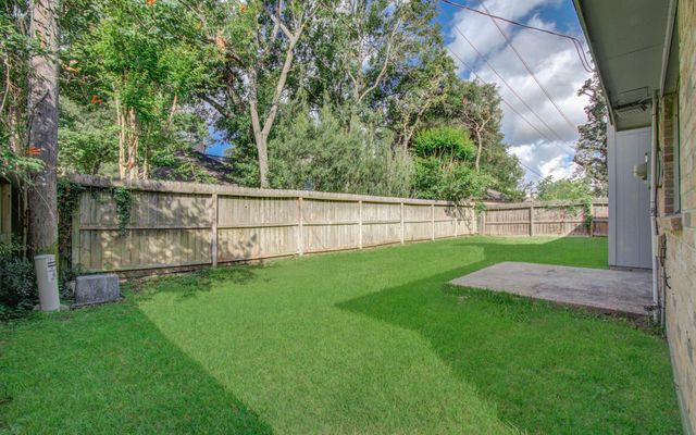 16035 Hollow Rock Drive, Houston, TX 77070