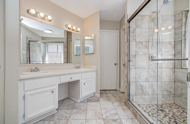 16035 Hollow Rock Drive, Houston, TX 77070