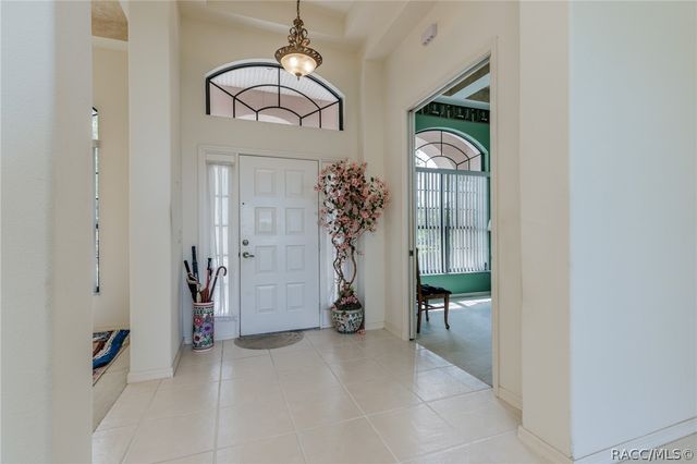 1905 N Eagle Chase Drive, Hernando, FL 34442