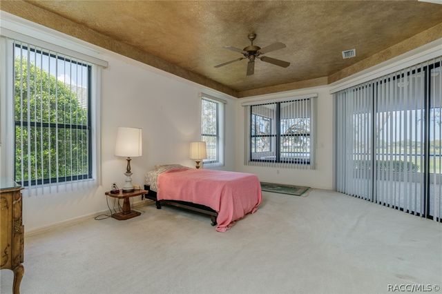 1905 N Eagle Chase Drive, Hernando, FL 34442