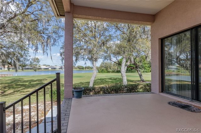 1905 N Eagle Chase Drive, Hernando, FL 34442