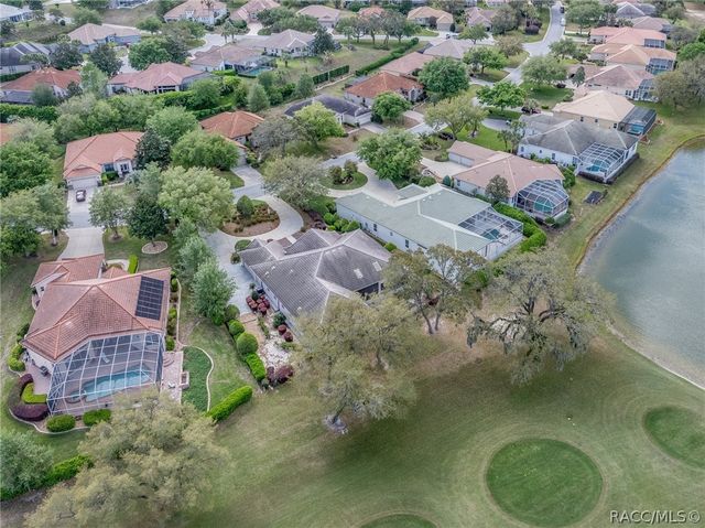 1905 N Eagle Chase Drive, Hernando, FL 34442