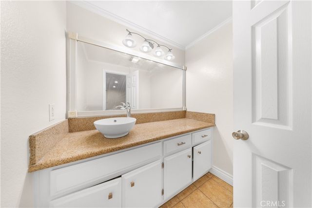 9165 Camellia Ct, Rancho Cucamonga, CA 91737