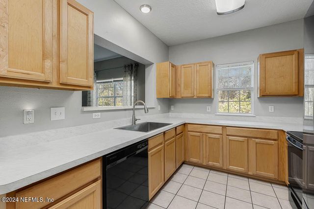 12423 FOREST LAKE Circle N 1, Jacksonville, FL 32225