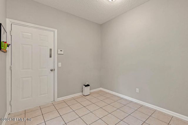 12423 FOREST LAKE Circle N 1, Jacksonville, FL 32225