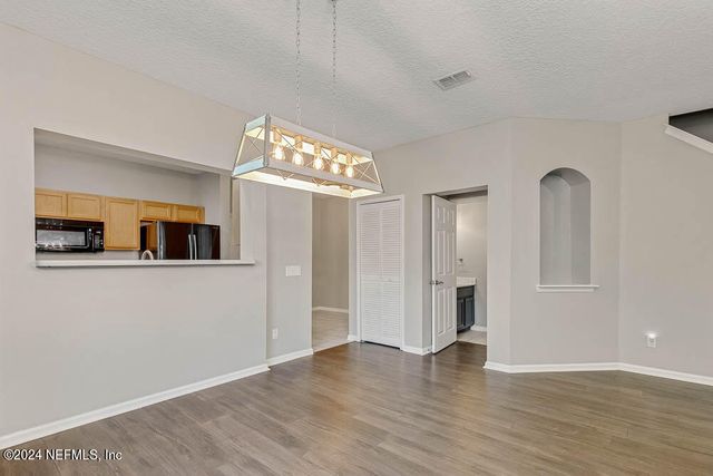 12423 FOREST LAKE Circle N 1, Jacksonville, FL 32225