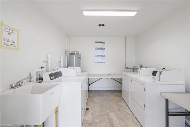 3225 E Riverside DR 63F, Fort Myers, FL 33916