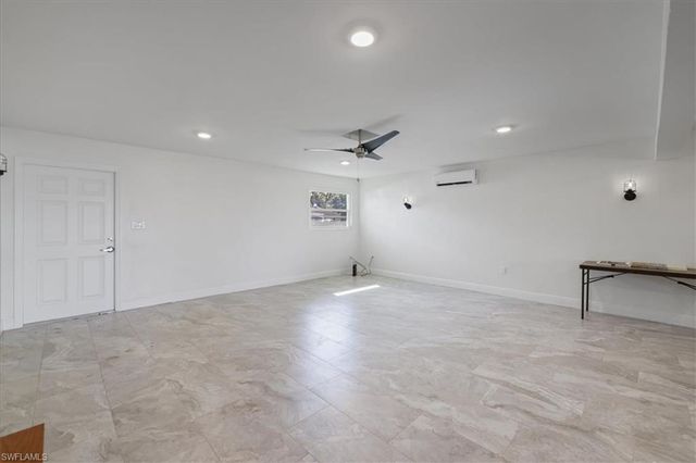 3225 E Riverside DR 63F, Fort Myers, FL 33916