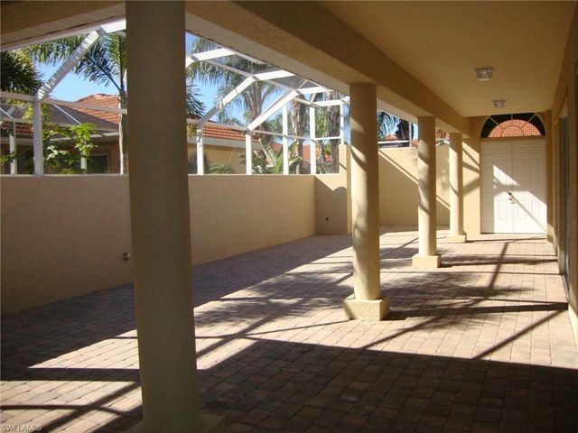 13942 Bently CIR, Fort Myers, FL 33912