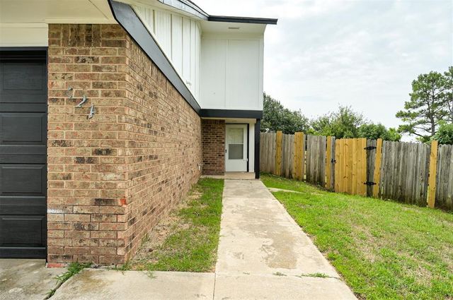 524 Westwood Court 526, Oklahoma City, OK 73127