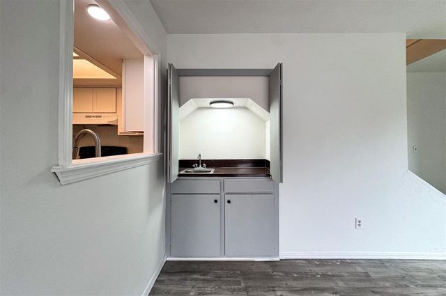 524 Westwood Court 526, Oklahoma City, OK 73127